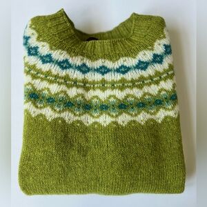 O'CONNELL'S Green Fair Isle 100% Pure New Wool sweater